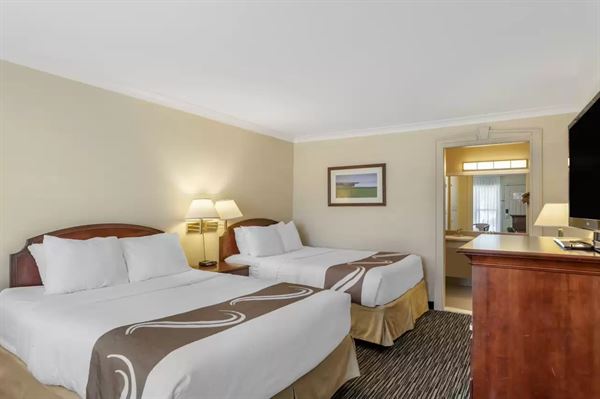 Quality Inn & Suites Garden of the Gulf