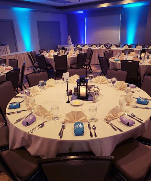 Eastland Suites Hotel & Conference Center