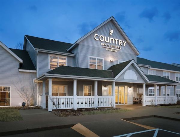 Country Inn & Suites By Carlson, Grinnell, IA