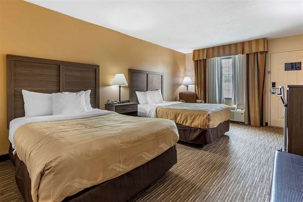 Quality Inn & Suites Hanes Mall