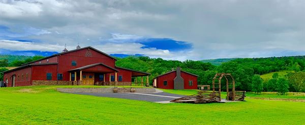 Misty Mountain Event Barn