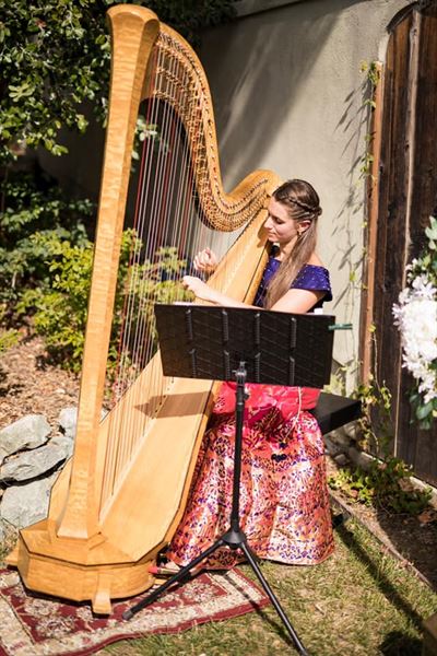 Eleonora Pellegrini - San Francisco Harpist