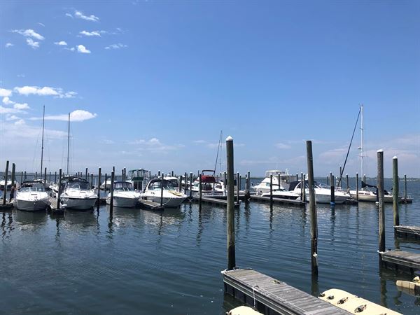 Woodmere Bay Yacht Club