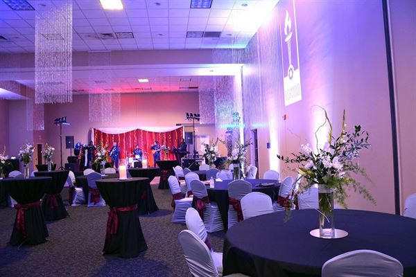 Cole Auditorium & Community Center