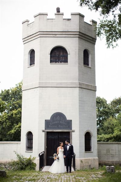 Celebrate at Snug Harbor