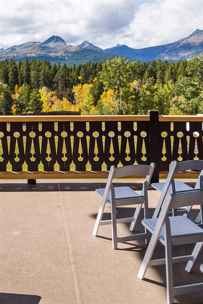 Pursuit Glacier Park Lodge