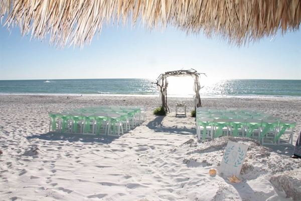 Sunset Weddings by Gulf Drive Cafe