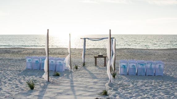 Sunset Weddings by Gulf Drive Cafe