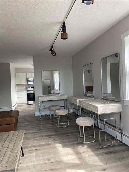 The Lakeland at Point Breeze