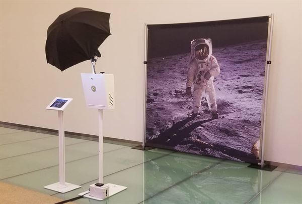 SnapSeat® Photo Booths