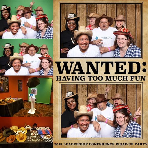 SnapSeat® Photo Booths