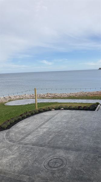 The Lakeland at Point Breeze