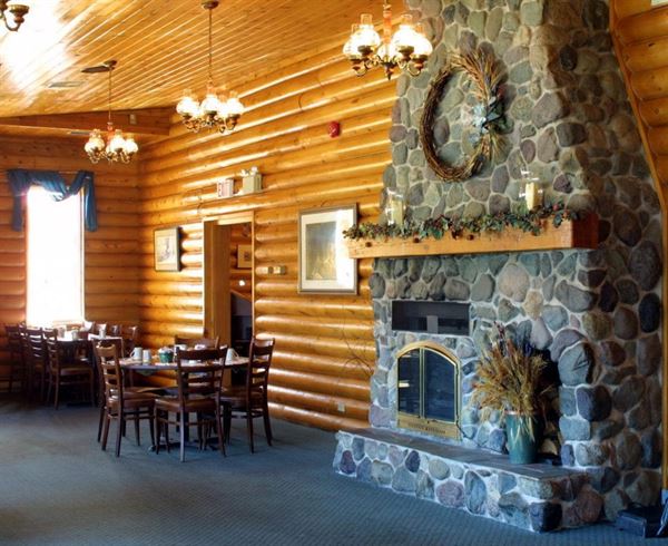 All Seasons Inn & Restaurant