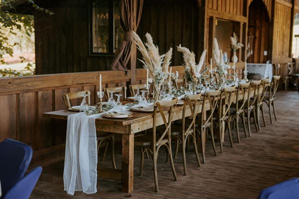 Laceé Meadows Venue