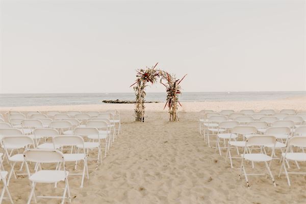 Tim McLoone's Supper Club