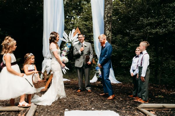 Events by Jenny Lea at the Red River Gorge Appalachian Rose Farm