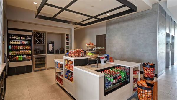 Hilton Garden Inn Lansing West