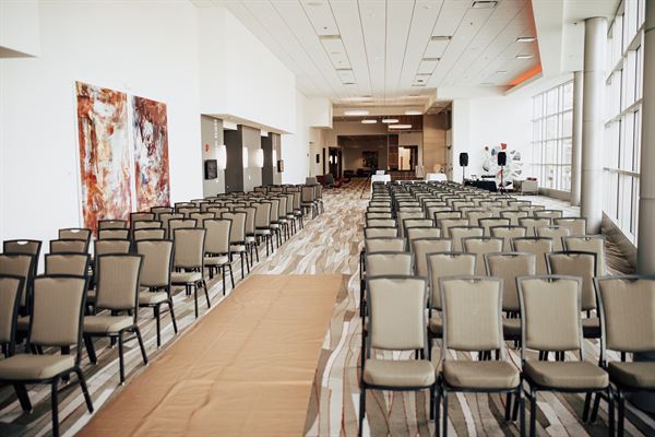 I Hotel and Illinois Conference Center