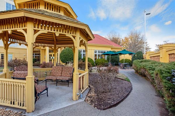 La Quinta Inn & Suites by Wyndham Winston-Salem