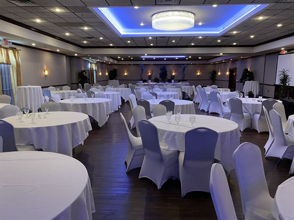 Orchard Restaurant Lounge