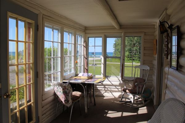 The Purple Martin Inn