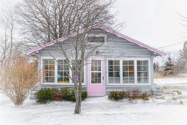 The Purple Martin Inn