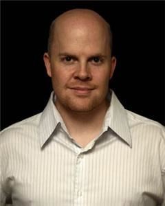 Robert Smith Presents - Corporate magic &  festival entertainment