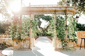 Outdoor Ceremony Areas