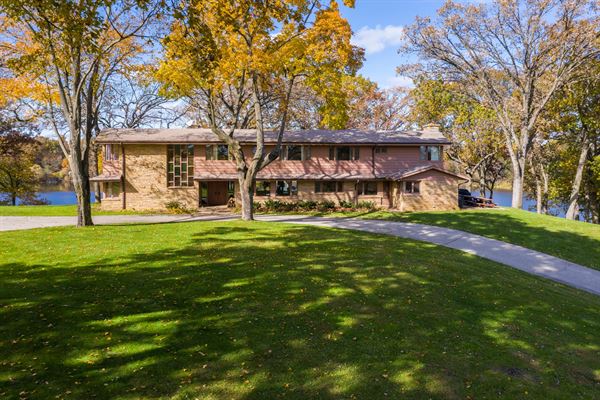 Lakewood Farms, Inc.