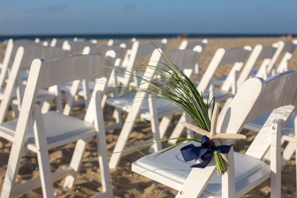 Sandbar at Jetties Beach