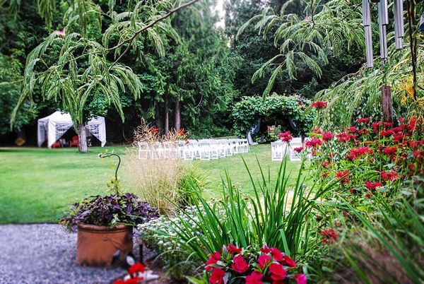 Noisy Acres Garden Estates