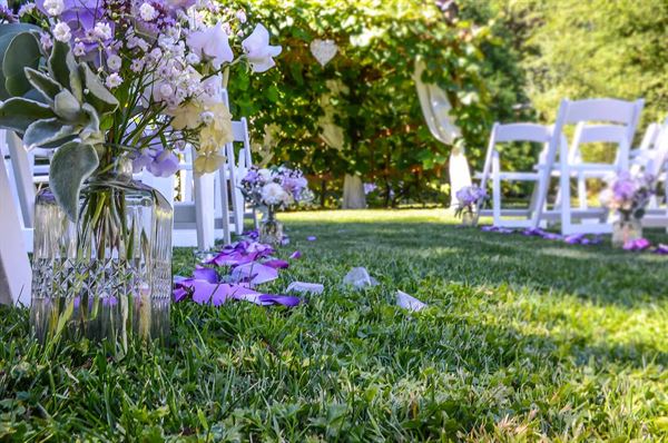 Noisy Acres Garden Estates