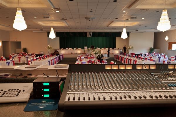 Taste 'N' See Events and Banquets at The Murray Center