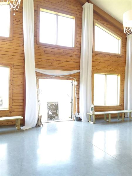 The Lakeside Lodge at Bangs Beach