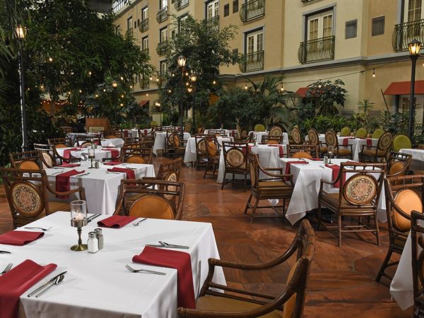 Woolley's Classic Suites