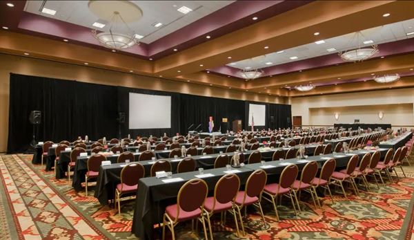 Embassy Suites Charlotte - Concord/Golf Resort & Spa