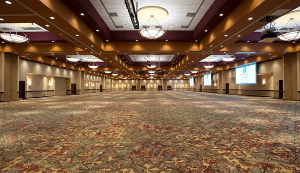 Embassy Suites Charlotte - Concord/Golf Resort & Spa