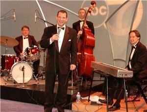 America's Best Pop, Jazz, and Standards - Milwaukee