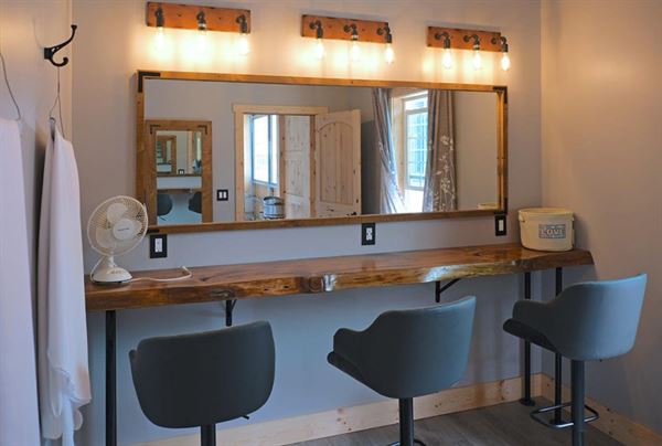 Sunset Hill Wedding Barn