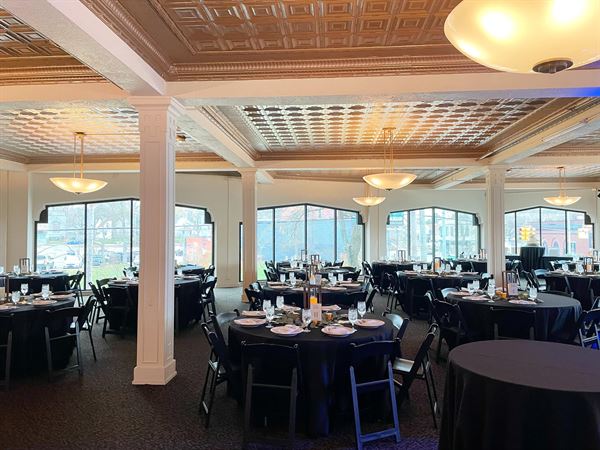 Golden Age at Creston Brewery