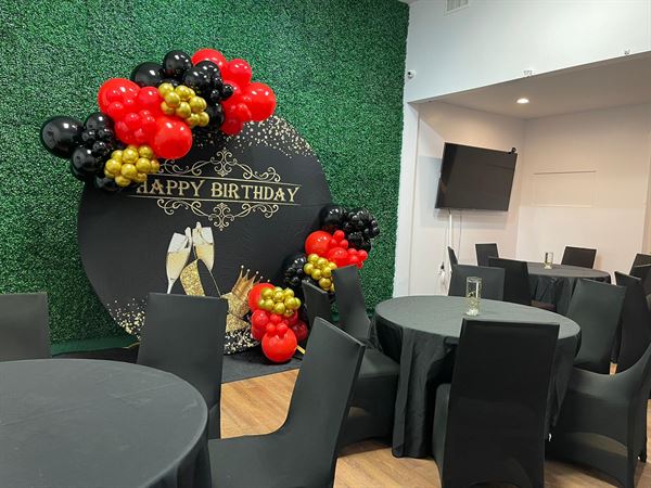 Intimate Loft Venue In Medical Center