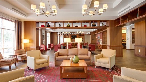 DoubleTree by Hilton Hotel Raleigh - Cary