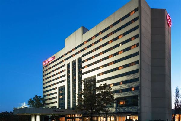 Sheraton Edison Hotel Raritan Center