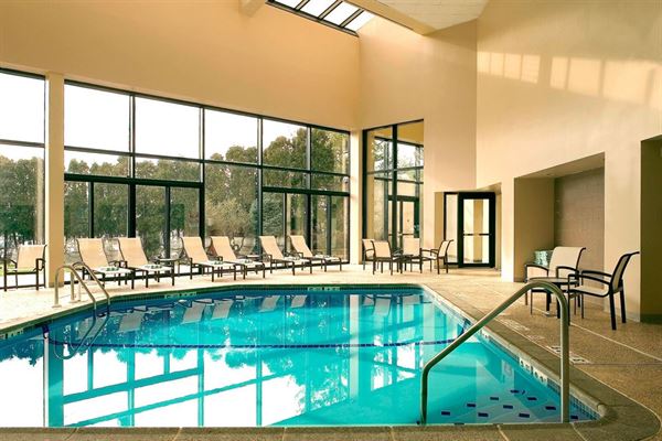 Sheraton Edison Hotel Raritan Center