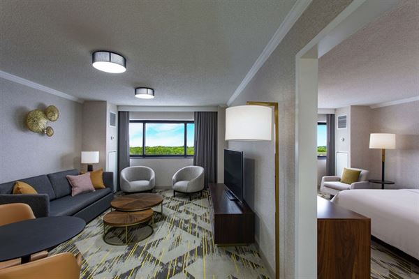 Sheraton Edison Hotel Raritan Center