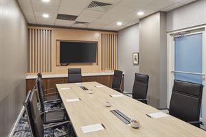 Linkhorn Boardroom