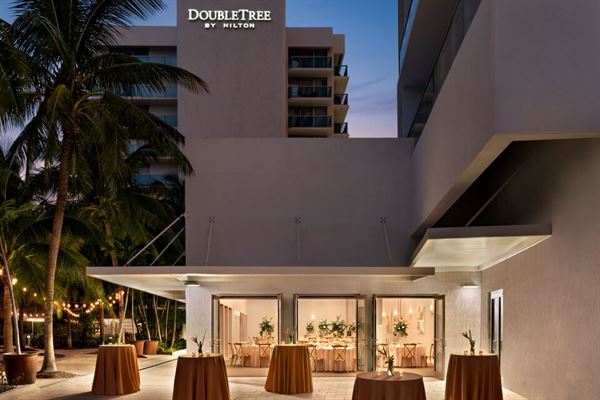 DoubleTree Resort by Hilton Hollywood Beach