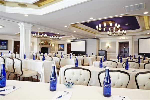 Saybrook Point Resort & Marina