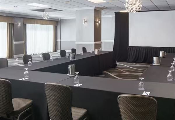 DoubleTree by Hilton Cherry Hill Philadelphia