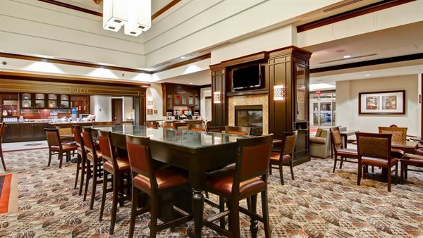 Homewood Suites by Hilton Toronto Airport Corporate Centre